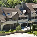 Les Rives Hotel 3*
