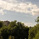 Les Rives Hotel 3*