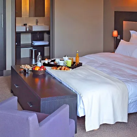 Les Rives Hotel 3*