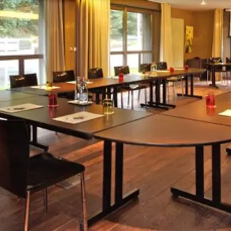Les Rives Hotel