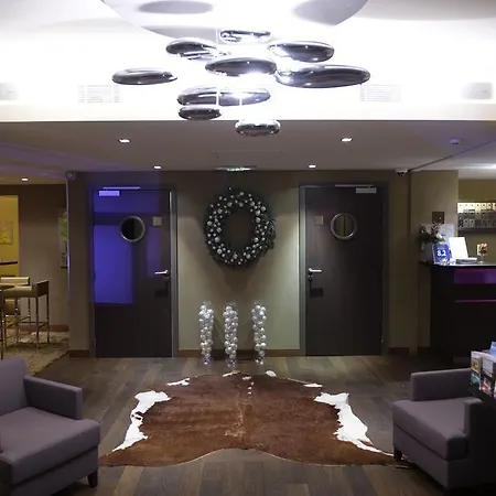 Les Rives Hotel